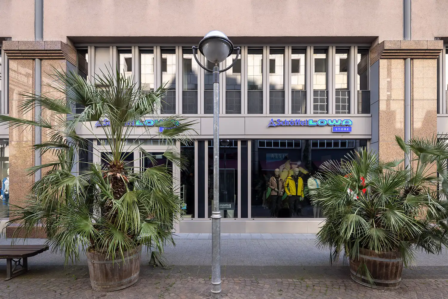 Schöffel-LOWA Store